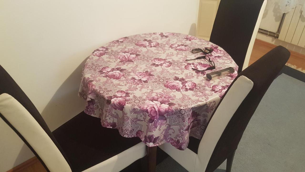 Amy Apartman Тузла Екстериор снимка