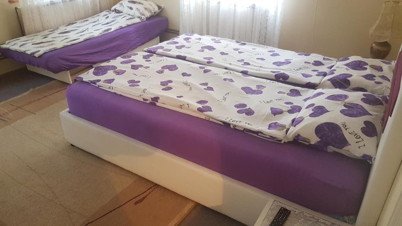 Amy Apartman Тузла Екстериор снимка
